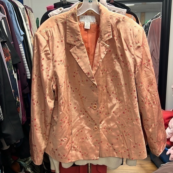 Maggie McNaughton Blazer18W metallic Peach Pink Floral Flower Button style